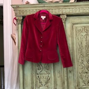 Women’s Talbots petite velvet blazer.